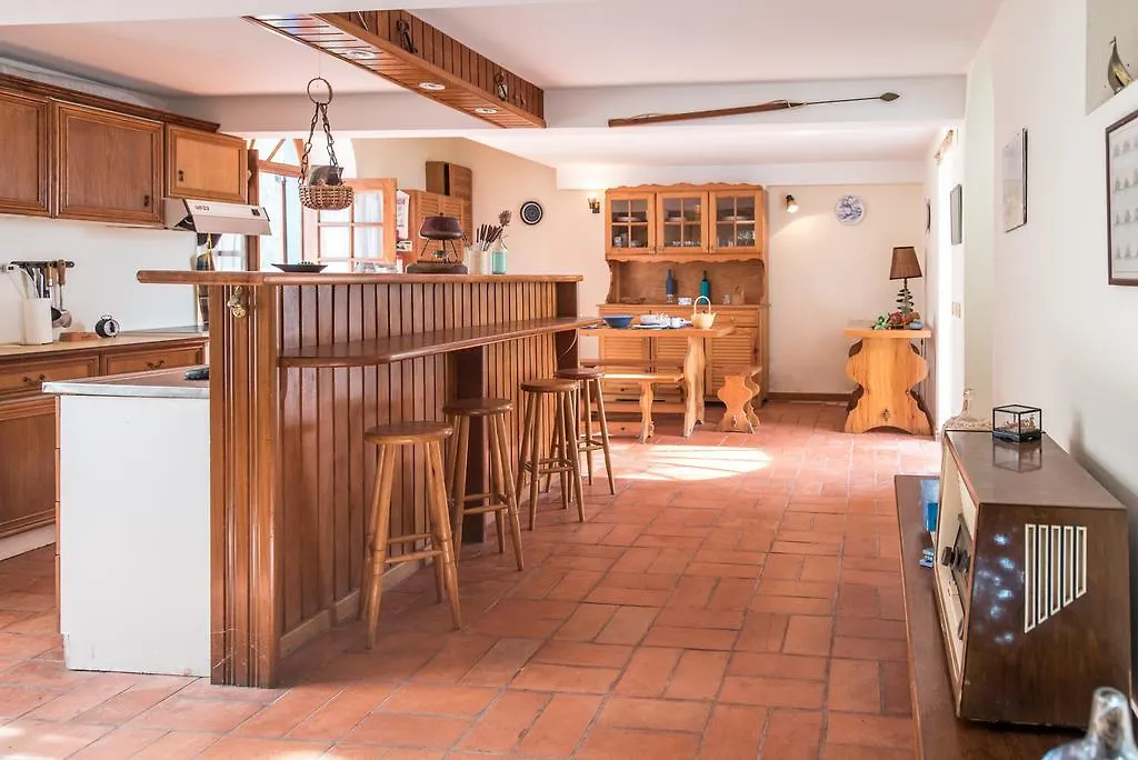 Pensionat The Dock House Hotell Seixal